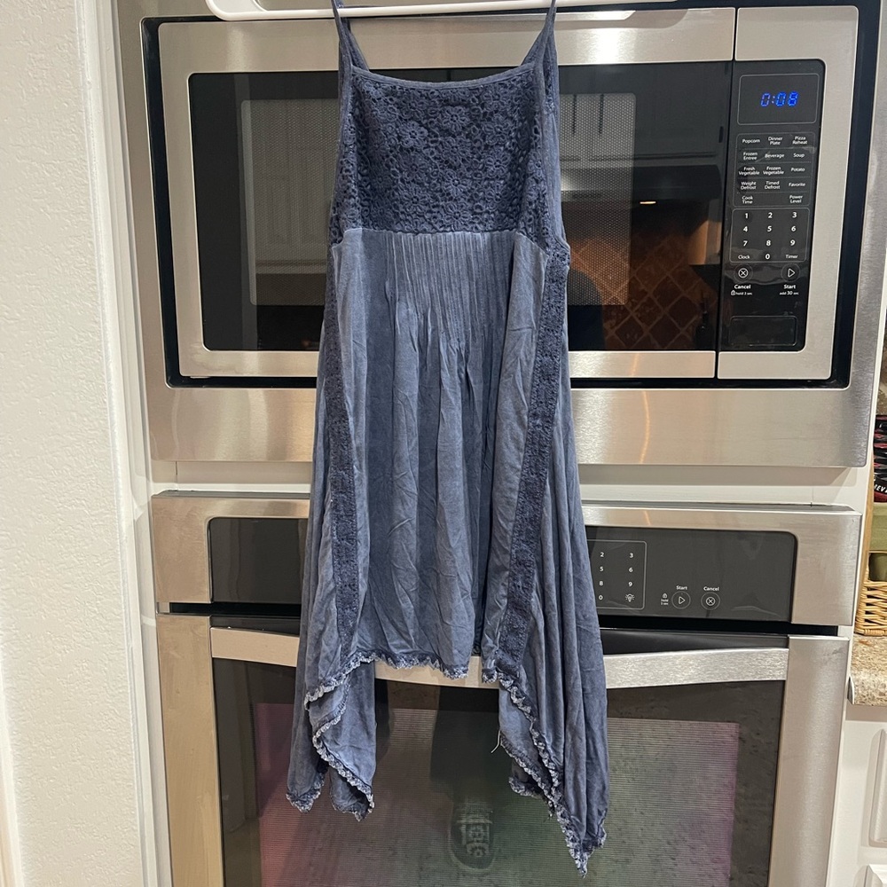 Blue mineral wash tank POL